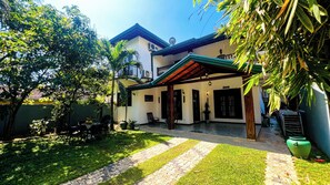 Front of property - Galle Catamaran Villa (Galle)