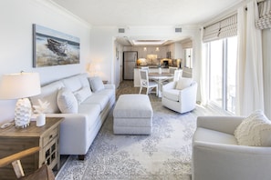 Smart TV - Stunning Oceanfront Views! Great Location! (Panama City Beach)