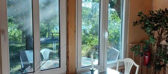 Cozy Stuga in the forest with lake view, close to Astrid Lindgren's World