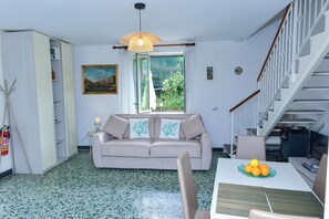 ทราดิชันนัลสตูดิโอ, ลานระเบียง, วิวสวน | วิวสวน