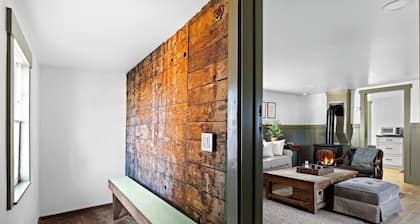 Stylish Downtown McCall Cottage