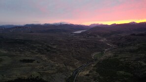 Cabin | Miscellaneous - Highland River Retreat (Garve)