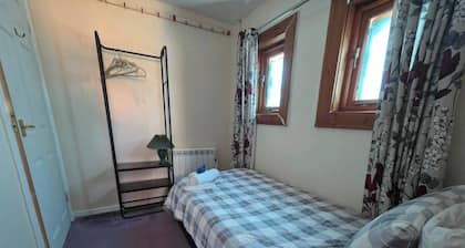 Woodlands Cottage Cottage Sleeps 5