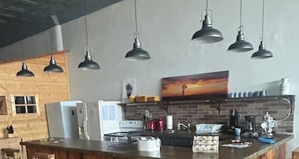 The Bunkhouse – A Unique Stay in Historic Hebron, Nebraska