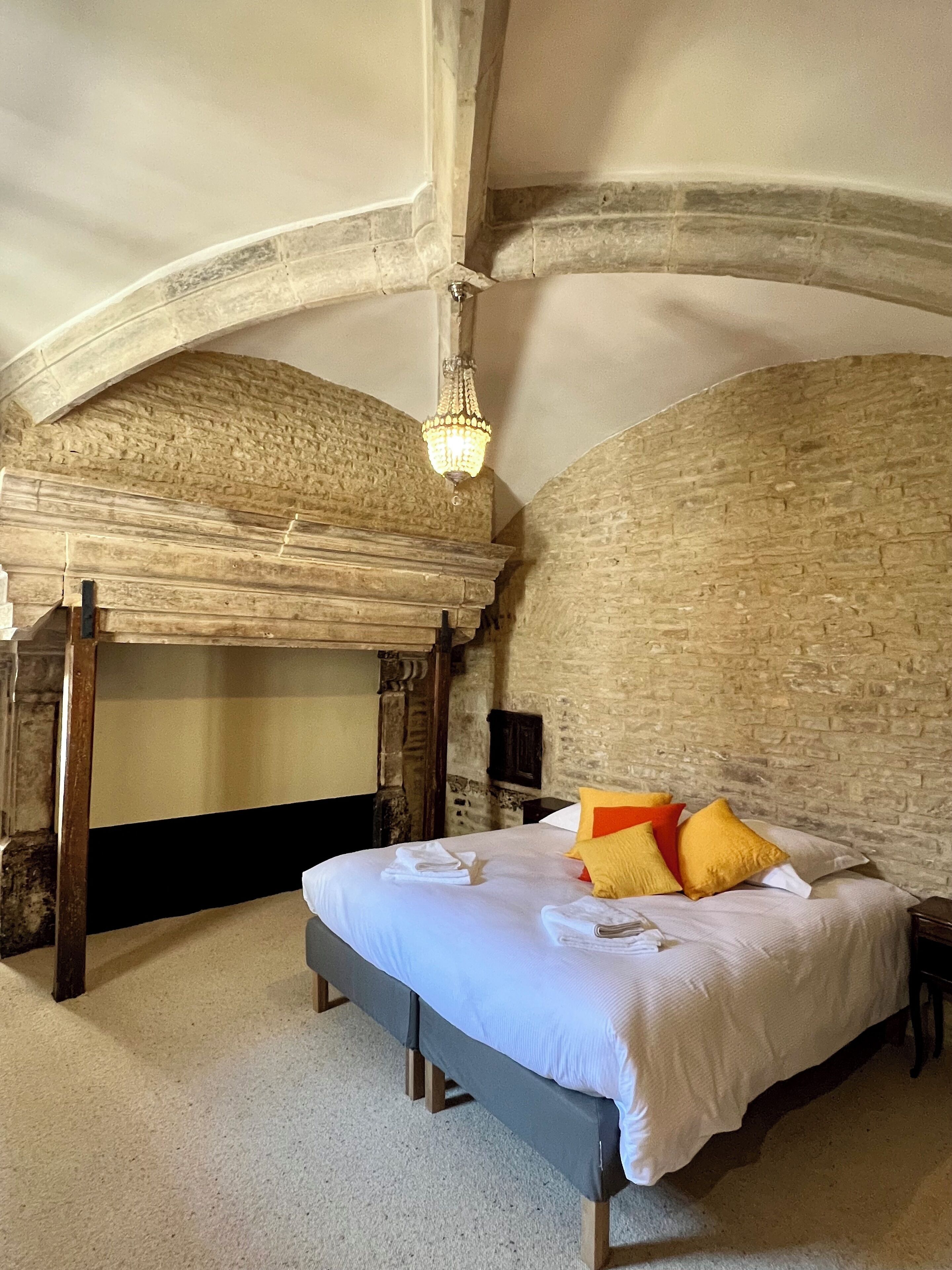 4 camere, ferro/asse da stiro, Wi-Fi, lenzuola