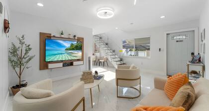 Cozy, Centric, Private & Spacious 1/1 Guest House w/ AC & WiFi in Miami Springs