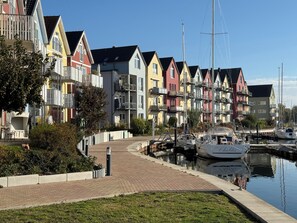 Marina - Cozy vacation apartment at the marina, short walk to the city center (Greifswald)