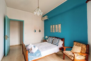 2 dormitorios, tabla de planchar con plancha, wifi gratis y ropa de cama