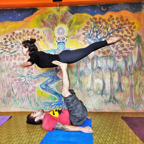 Om Yoga Ashram for Best and Affordable 6 Days Yoga Meditation Retreat H.P India
