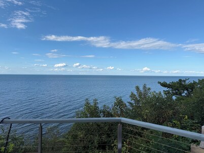 Sunsets over Long Island Sound
Peaceful retreat on the North Shore