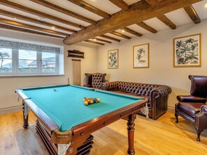 Spielezimmer