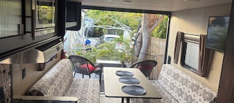 đŽ TROPICAL RETREAT đŽ RV in the Keys