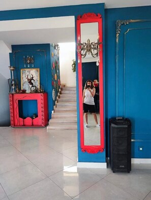 Interior - NovART Gallery&Sea Hotel (Sumqayit)