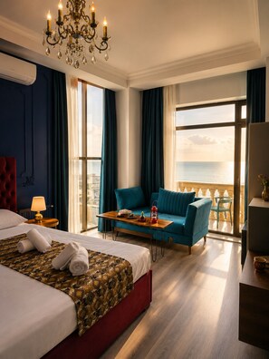 Luxury Room, 1 King Bed, Sea View - NovART Gallery&Sea Hotel (Sumqayit)