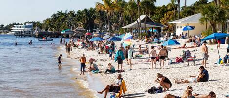 Sun-loungers, beach towels