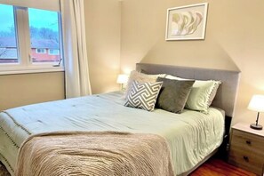 4 habitaciones, tabla de planchar con plancha y wifi gratis 
