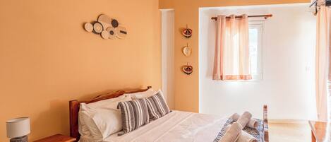 2 quartos, ferros/tábuas de passar roupa, Wi-Fi de cortesia