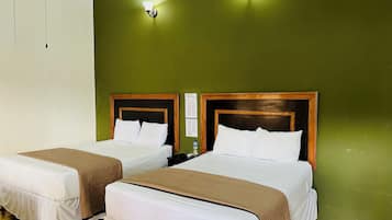 Standard Room, 1 King Bed | Ilmainen Wi-Fi, vuodevaatteet
