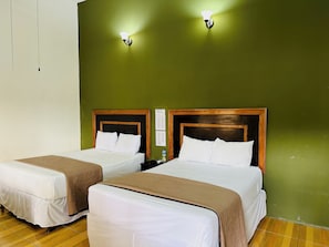 Standard Room, 1 King Bed | Wi-Fi gratuito, lenzuola