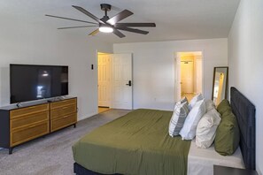 5 soveværelser, skrivebord, strygejern/strygebræt, gratis Wi-Fi