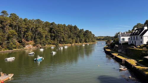 Grande maison de caractère- 6 pers - jardin clos - WiFi - golfe du Morbihan 