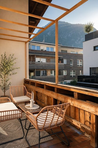ART-Apartment‘s Tirol - Nähe Alpbachtal - mit Balkon, Parkplatz & Bergblick