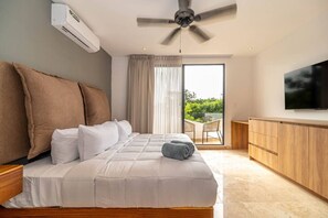 Iron/ironing board, free WiFi, bed sheets - King Studio w/ Balcony, Rooftop Pool | Aldea Zama (Tulum)