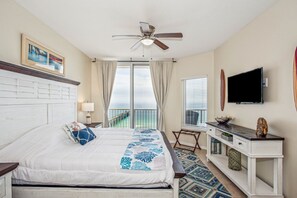3 bedrooms, free WiFi, bed sheets - Fiddler on The Reef, Navarre Beach FL (Navarre)