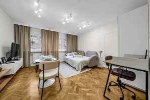1 chambre, bureau, fer et planche à repasser, Wi-Fi gratuit