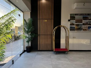 Interior entrance - Sama Al Khair (Madinah)