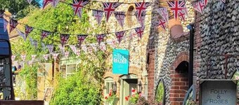 Holt Norfolk Apartment Near Coast | Dog-Friendly, Parking