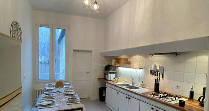 L'Appartement PrivilĂšge - 4 chambres - Coeur d'Angers, Spacieux et ĂlĂ©gant