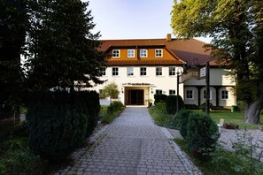 Exterior - Landhotel Alter Weber  (Cunewalde)