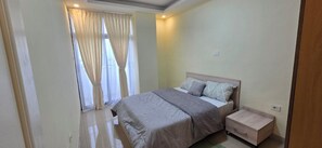 2 bedrooms, iron/ironing board, WiFi, bed sheets - Charming 2-bedroom apt in Addis Ababa, a short walk from the African Union HQ. (Addis Ababa)