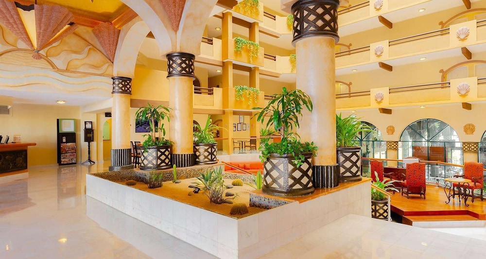 Spring Break in Cabo San Lucas Luxury Beach Resort Available March 8