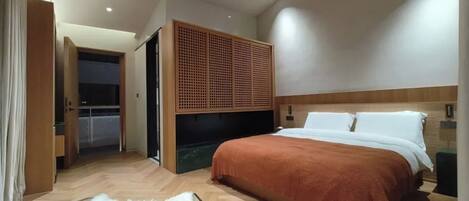 9 makuuhuonetta, silitysrauta/-lauta, Wi-Fi, vuodevaatteet