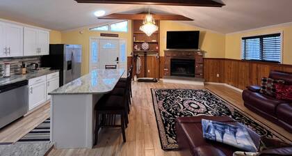 Spacious 5-bedroom house with AC, WiFi in welcoming Tobyhanna