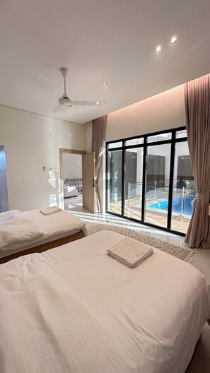 2 bedrooms, iron/ironing board, free WiFi