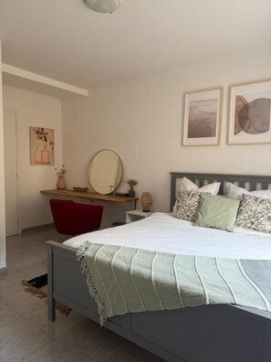 1 bedroom, desk, iron/ironing board, travel cot