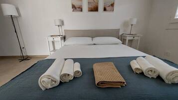 1 camera, ferro/asse da stiro, Wi-Fi, lenzuola