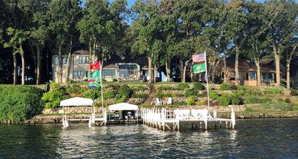 West Lake - 118 ft lakefront on Egralharve Point with boat hoist
