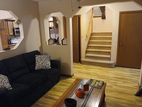 4 Season Vacation Home Rental. in Van Buren, Maine 22 miles north of Caribou.