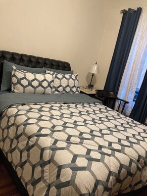 1 bedroom, iron/ironing board, WiFi