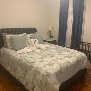 1 chambre, fer et planche à repasser, Wi-Fi