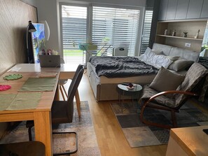 1 chambre, bureau, Wi-Fi, literie fournie