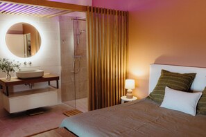 7 habitaciones, escritorio, cuna de viaje y wifi gratis