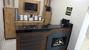 Reception - Lizbonia Suite Otel (Istanbul)