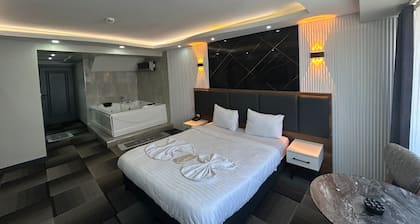 Lizbonia Suite Otel
