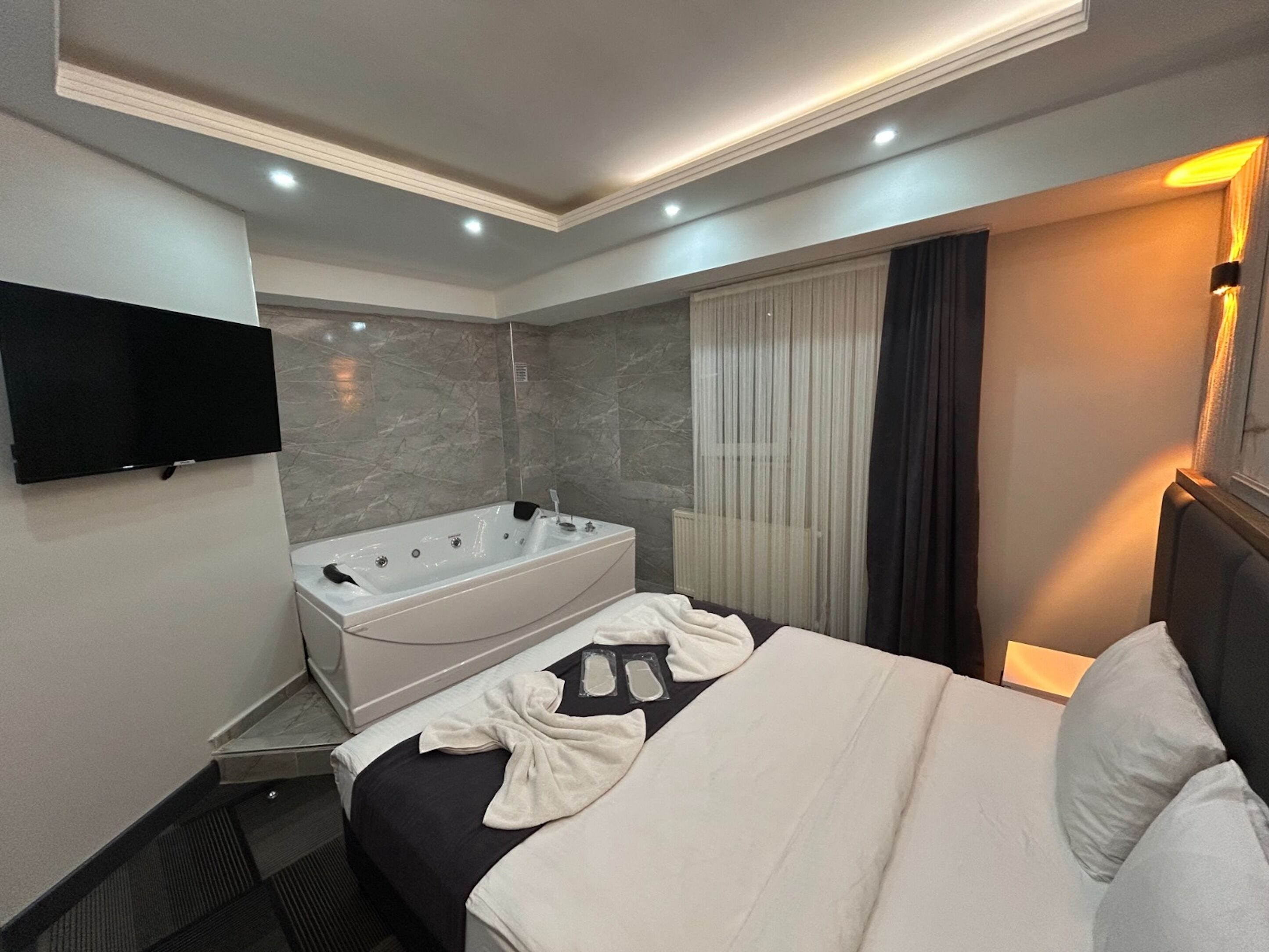 Kamar Keluarga, beberapa kamar, hot tub | Pemandangan dari kamar