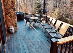 Outdoor dining - The Great Escape!  (Wardsboro)